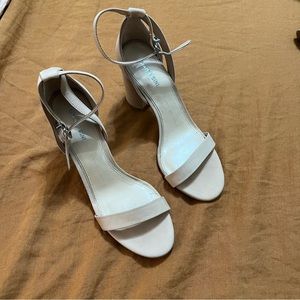 Tan Gianni Bini Heels